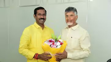 TDP STATE PRESIDENT: టీడీపీ ఏపీ అధ్యక్షుడిగా పల్లా శ్రీనివాసరావు బాధ్యతలు.. TDP STATE PRESIDENT: టీడీపీ ఏపీ అధ్యక్షుడిగా పల్లా శ్రీనివాసరావు బాధ్యతలు..